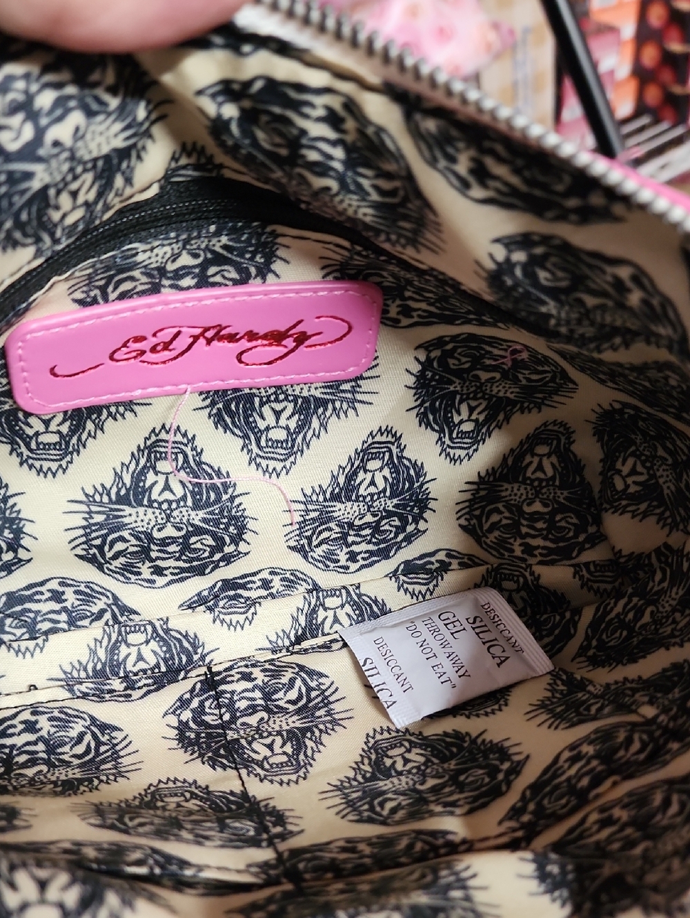 Sellers Bundle Of 7 Bags All NWT, 4 Juicy Couture, 2 Ed Hardy & Leopard Relic - Picture 16 of 16